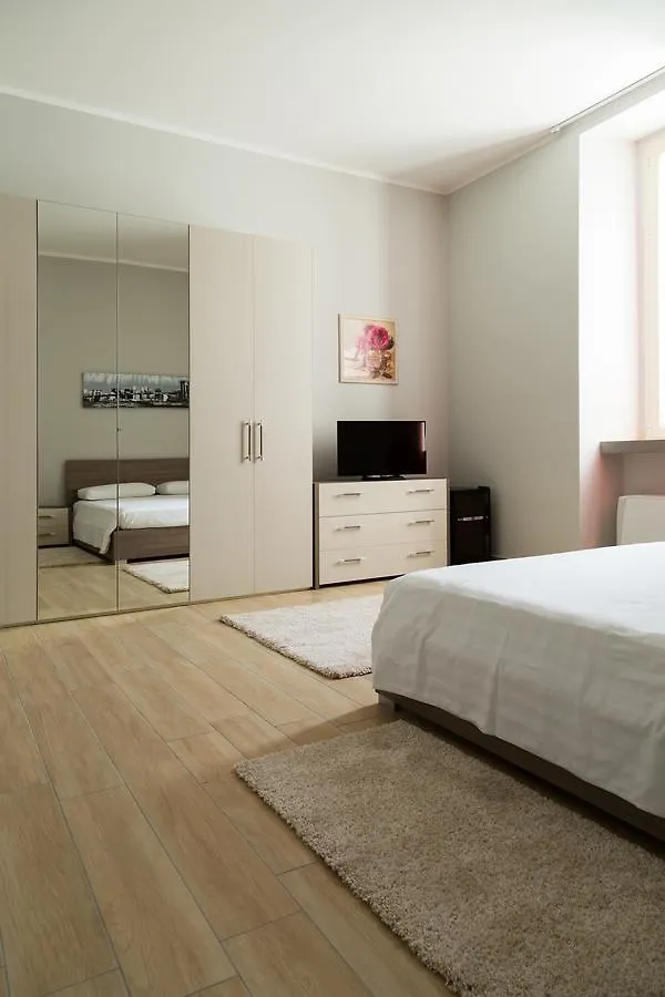 La Viscontina Villa Somma Lombardo Farm stay
