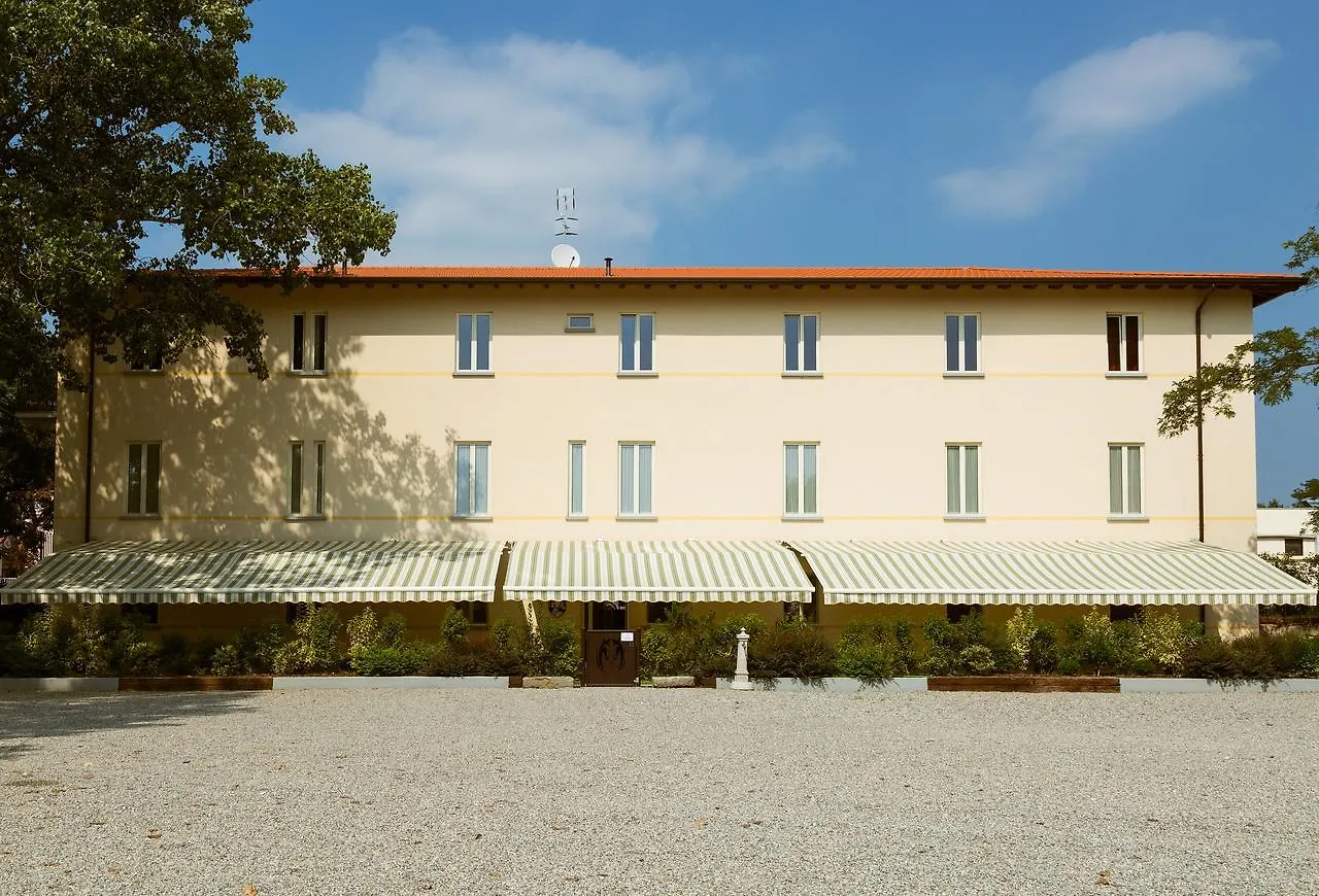 La Viscontina Villa Somma Lombardo